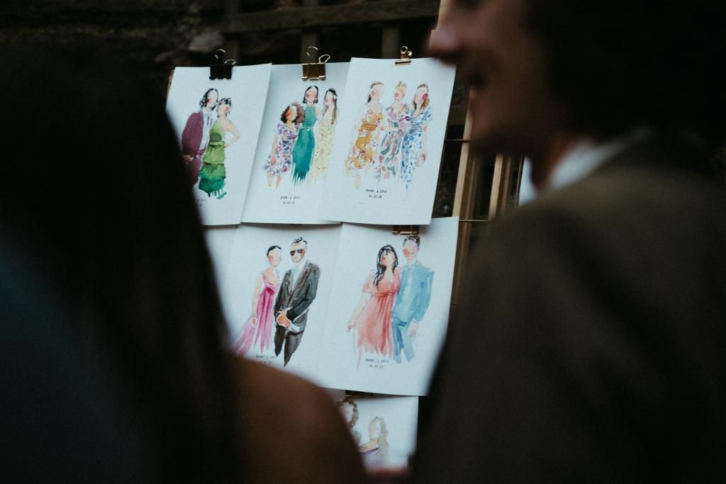 Des portraits à l'aquarelle de vos invités par une artiste peintre professionnelle